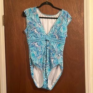 EUC Lilly Pulitzer Bathing current collection